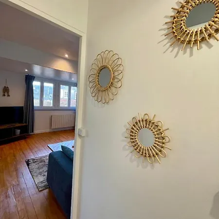 11. « parenthese Sous Les Toits » Apartment *